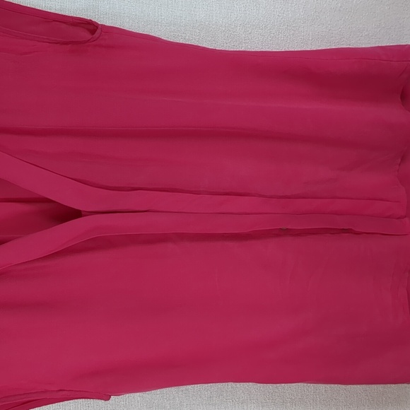 Max Studio Women's 100% Silk Sleeveless Blouse in Hot Pink Size XS - Picture 6 of 11